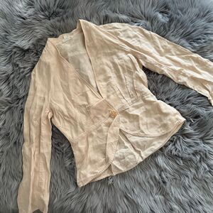 J Jill Cream Blazer with Wrap-Style Front and Fitted Design